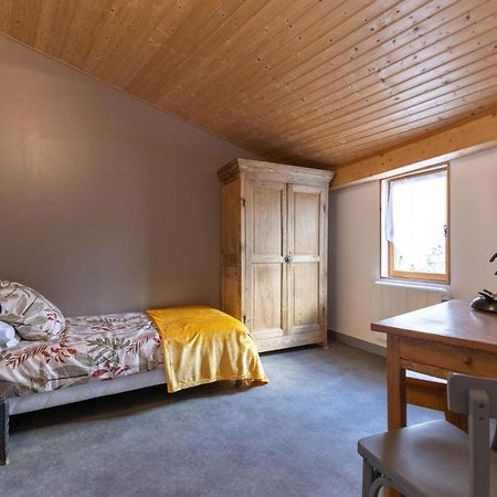 مبيت وإفطار Isserteaux Chambre D'Hote De La Petite Toscane D'Auvergne المظهر الخارجي الصورة