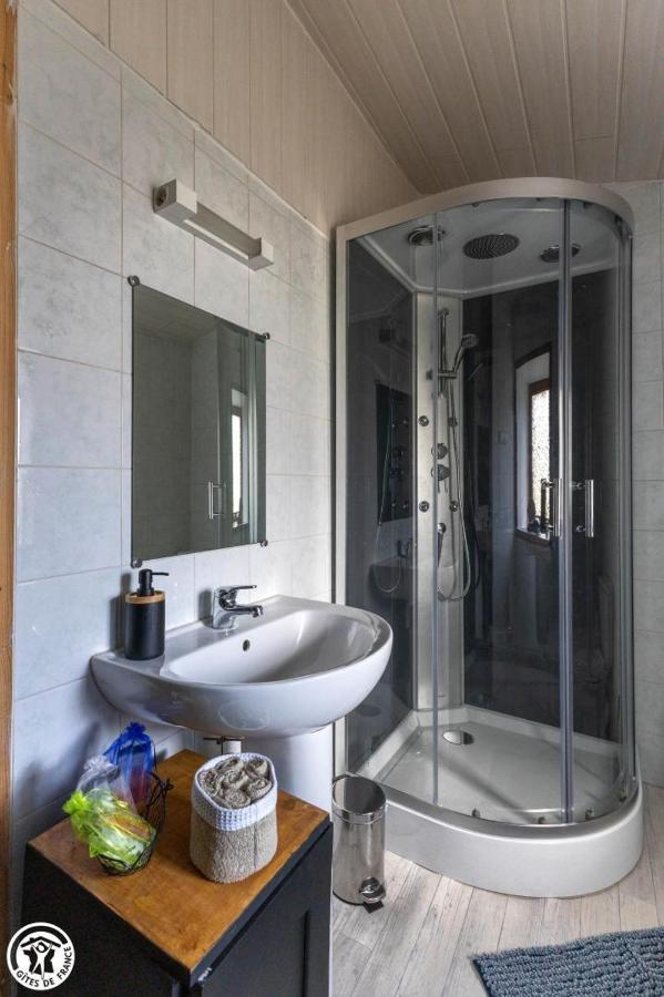 مبيت وإفطار Isserteaux Chambre D'Hote De La Petite Toscane D'Auvergne المظهر الخارجي الصورة